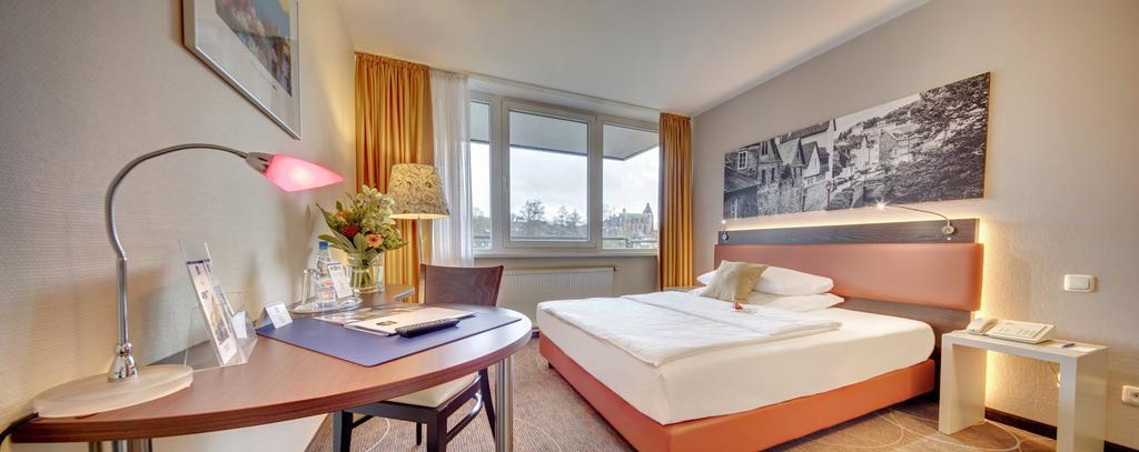 Hotel Western
