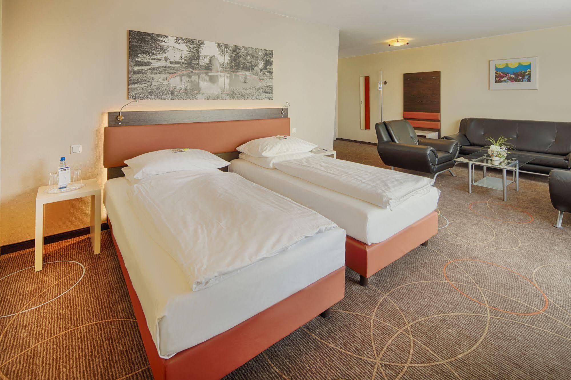 Western 3* Wetzlar